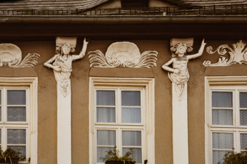 Haus mit Hermenpilaster, Markt 6 (1986)