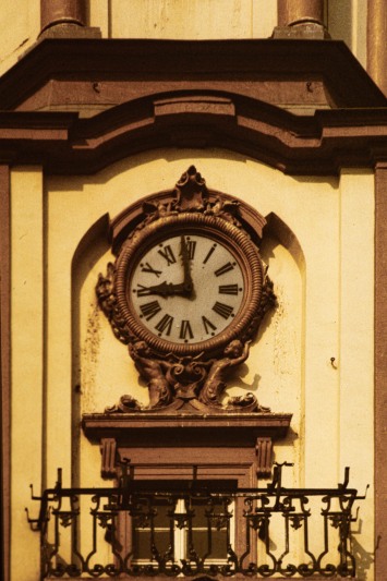 Marktplatz Rathaus und Uhr (1986)