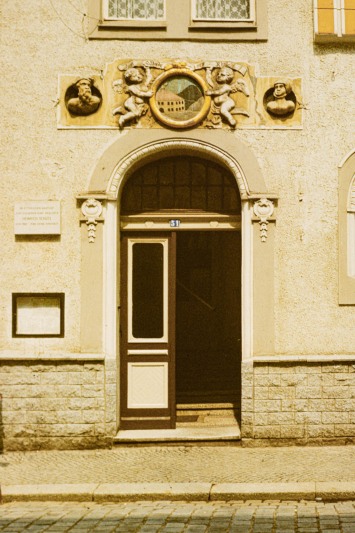 Hotel Goldener Ring, Portal, Boulevard (1986)