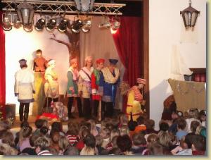 Weihnachtsmärchen 2005: "Die 12 Monate"