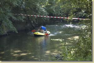 Wettkampf im Niedrigwasser der Ilm