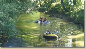 Wettkampf im Niedrigwasser der Ilm