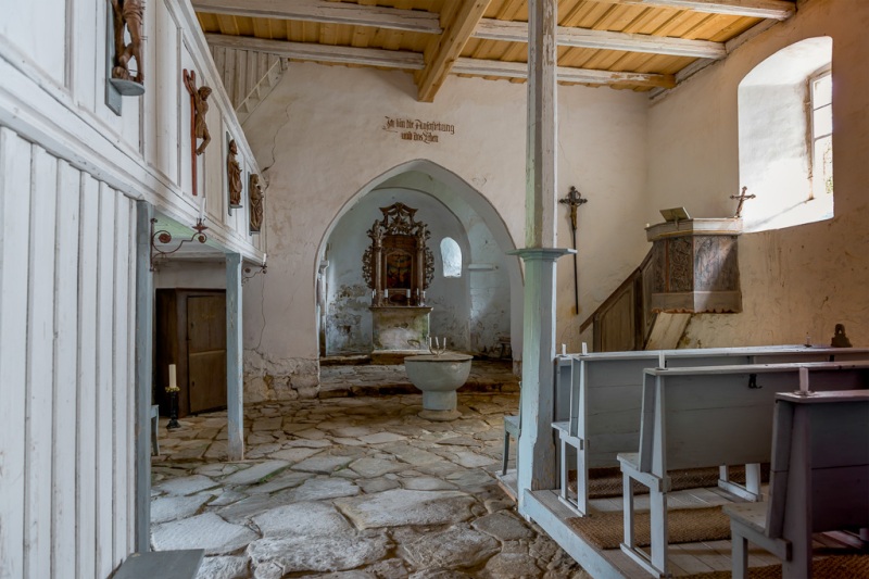 Dorfkirche in Hassel zwischen Naumburg und Zeitz