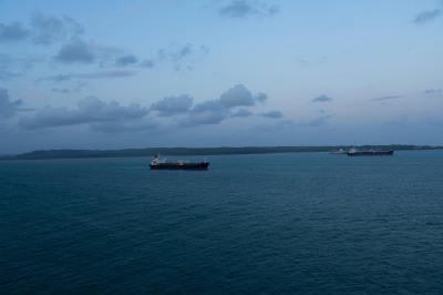 Panama Kanal - vollständiger Transit durch die neuen Schleusen