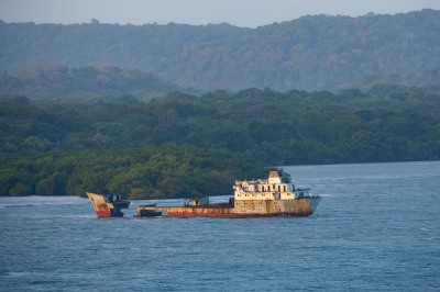 Panama Kanal - vollständiger Transit durch die neuen Schleusen