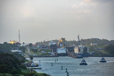 Panama Kanal - vollständiger Transit durch die neuen Schleusen