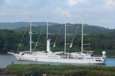 Panama Kanal - vollständiger Transit durch die neuen Schleusen