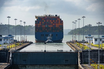 Panama Kanal - vollständiger Transit durch die neuen Schleusen