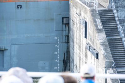 Panama Kanal - vollständiger Transit durch die neuen Schleusen