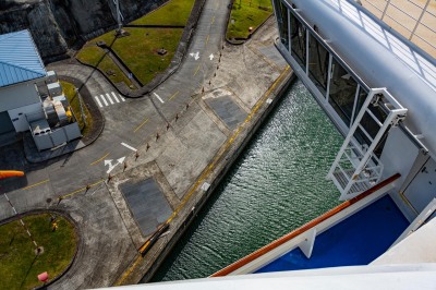 Panama Kanal - vollständiger Transit durch die neuen Schleusen