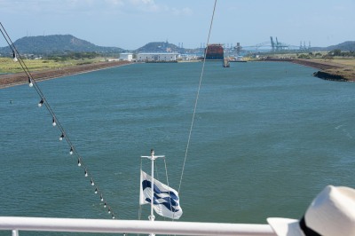 Panama Kanal - vollständiger Transit durch die neuen Schleusen