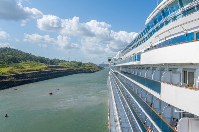 Panama Kanal - vollständiger Transit durch die neuen Schleusen