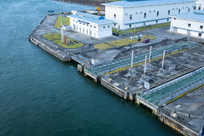 Panama Kanal - vollständiger Transit durch die neuen Schleusen