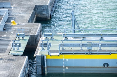 Panama Kanal - vollständiger Transit durch die neuen Schleusen