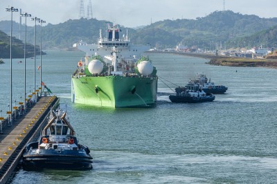 Panama Kanal - vollständiger Transit durch die neuen Schleusen