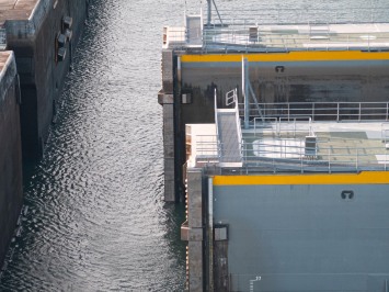 Panama Kanal - vollständiger Transit durch die neuen Schleusen