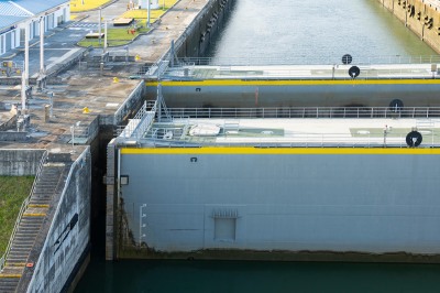 Panama Kanal - vollständiger Transit durch die neuen Schleusen