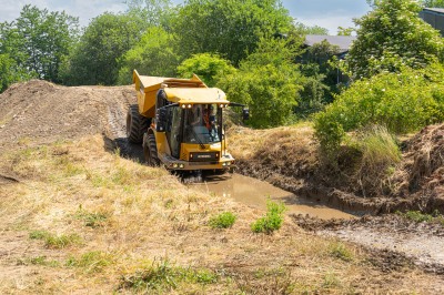 Die Betriebe des Gewerbegebietes haben zum Tag der offenen Tür eingeladen Die Betriebe des Gewerbegebietes haben zum Tag der offenen Tür eingeladen