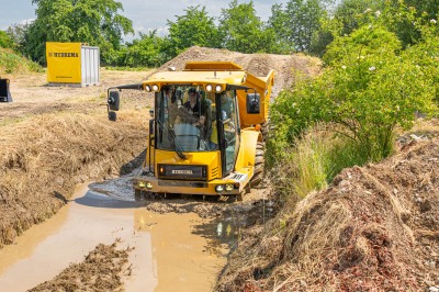 Die Betriebe des Gewerbegebietes haben zum Tag der offenen Tür eingeladen