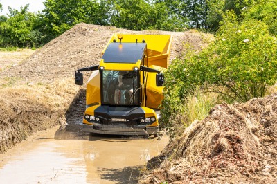 Die Betriebe des Gewerbegebietes haben zum Tag der offenen Tür eingeladen