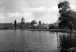 Deutschland-Merseburg-Gotthardteich-Wasserturm-A279-B