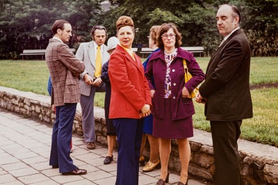 Stadtführergruppe trifft sich an der Hölle (1976)