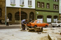 westliche Burgstraße Brunnenfigur am Boden (1981) westliche Burgstraße Brunnenfigur am Boden (1981)