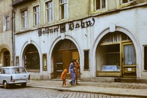 Gotthardstraße-Südseite Gaststätte Goldener Hahn (1975)