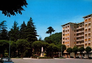 Piazza dei Caduti Piazza dei Caduti